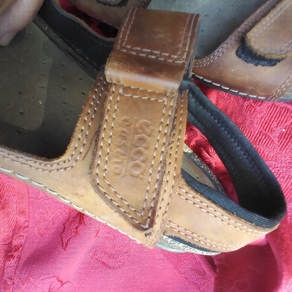 🆘⚠️ locate 👣 ECCO Cosmo Double Strap VELCRO  LEATHER SANDALS   SZ 40/9 NPLC - Picture 6 of 11